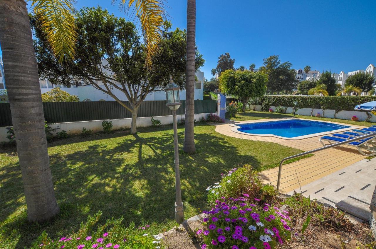 Casa Das Palmeiras By Ocvillas Albufeira Extérieur photo